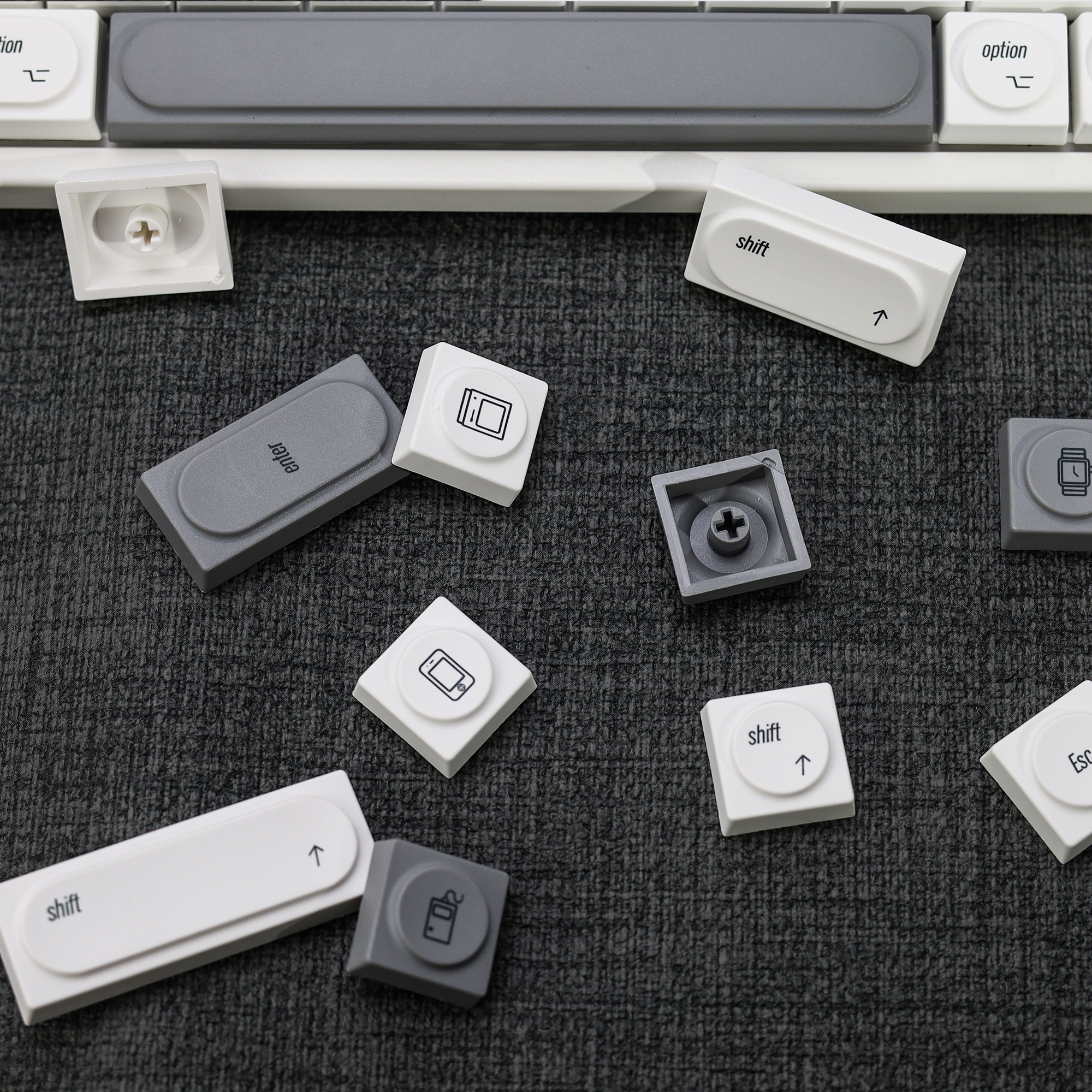 KBDiy Doys Keycaps Retro MAC S - Retro Gaming Style review and price