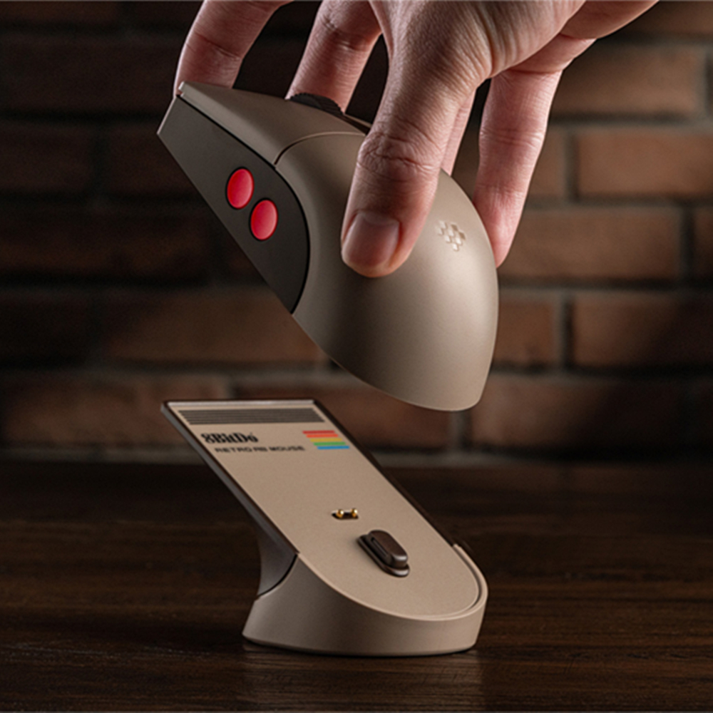 8BitDo Retro R8 Mouse - C64 Ed - Retro Gaming Style review and price